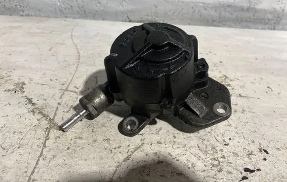 Vacuum pump