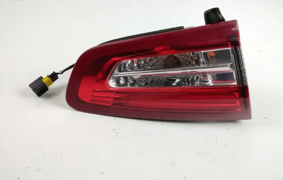 Citroen DS5 Tailgate rear/tail lights 9803168080
