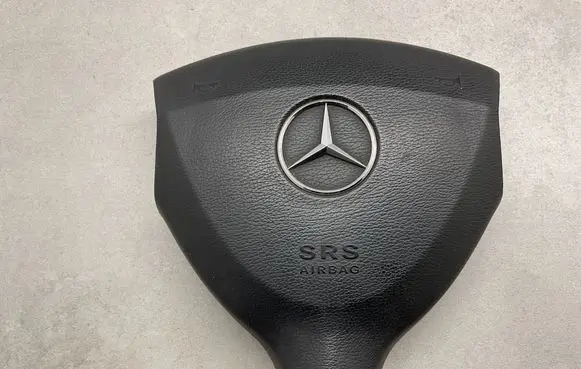 Mercedes-Benz A W169 Steering wheel airbag 1618289940 ET4060380705 ZBAT026019591