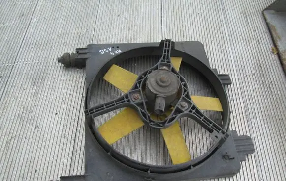 Ford Fiesta Electric radiator cooling fan 8240171