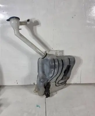 Nissan Qashqai Windshield washer fluid reservoir/tank 28910JD900