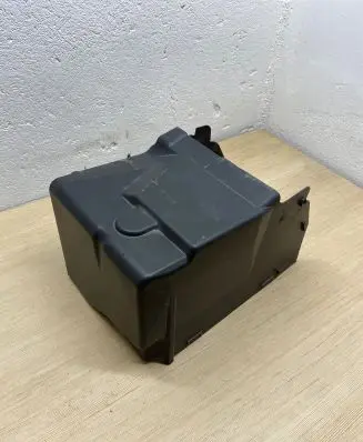 Ford Mondeo MK IV Battery box tray 6G9110757AF