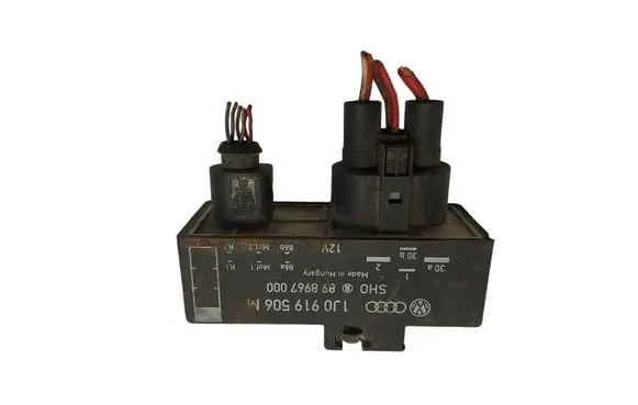 Volkswagen Polo Coolant fan relay 1J0919506M 898967000
