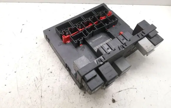 Volkswagen PASSAT B6 Comfort/convenience module 3C0937049AD
