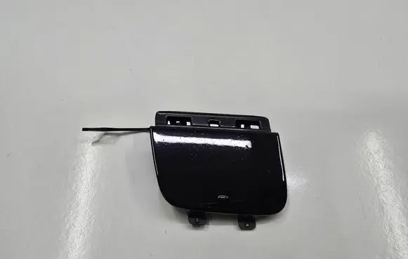 Mercedes-Benz GLA W156 X156 Front tow hook cap/cover A1568850722