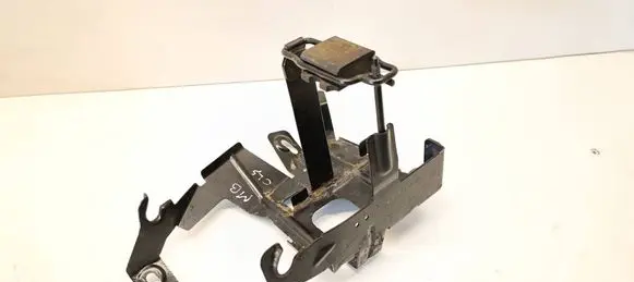 Mercedes-Benz CLS C219 Battery bracket 