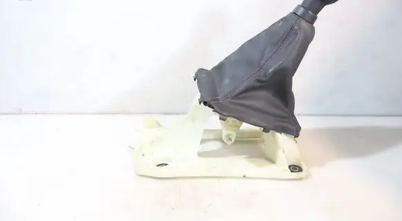 Suzuki Swift II Gear shifter/selector 