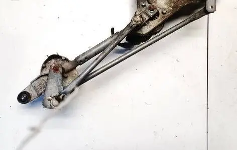 Front wiper linkage and motor