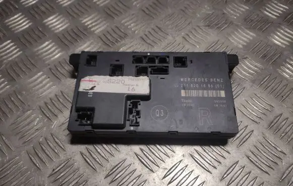 Mercedes-Benz E W211 Door control unit/module 2118201685 355556