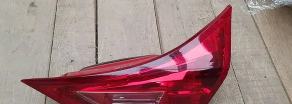 Toyota Auris E180 Rear fog light 