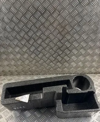 Audi Q7 4M Tool box 4M0012120A