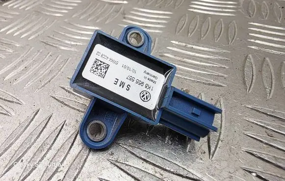 Volkswagen Scirocco Airbag deployment crash/impact sensor 1K8955557