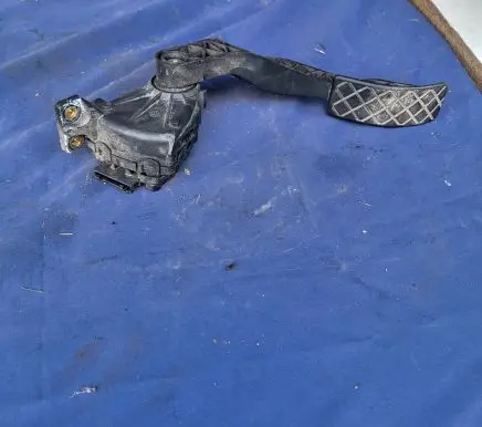 Audi A3 S3 8L Accelerator throttle pedal 1J1721503H 6PV00777001