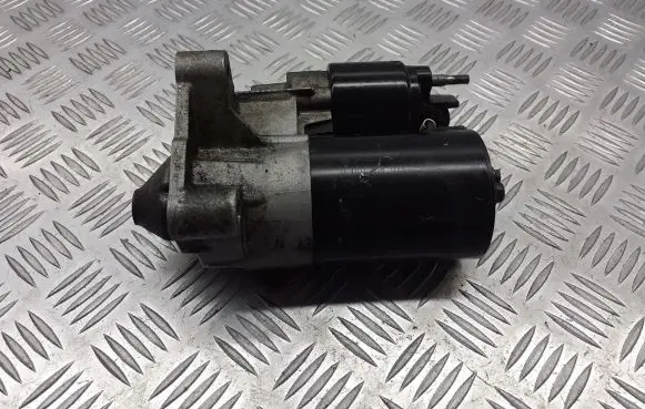 Renault Scenic II - Grand scenic II Starter motor 8200186148