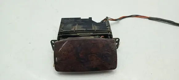 Ashtray (front)