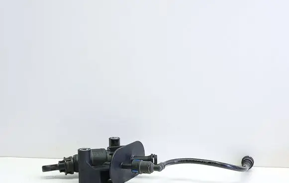 Clutch master cylinder