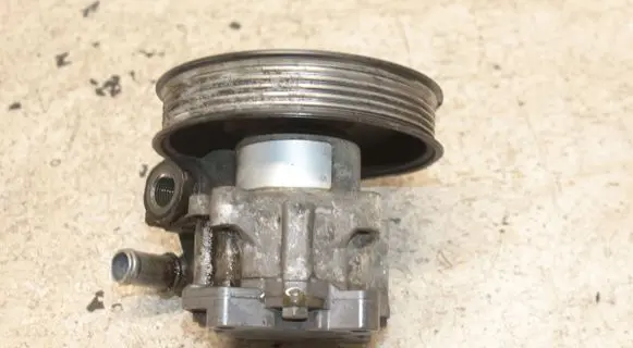 Audi A6 S6 C6 4F Power steering pump 4F0145155