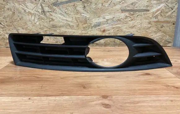Volkswagen PASSAT B6 Front fog light trim/grill 3C0853666A