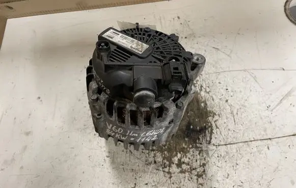 Volvo V60 Generator/alternator 111005961 31285399 FG18T058