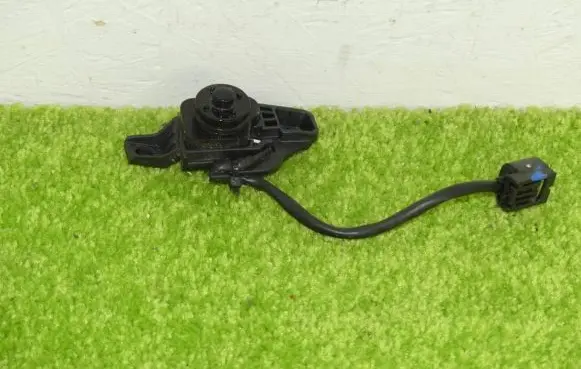 Honda CR-Z Electric car charge socket cover 230526