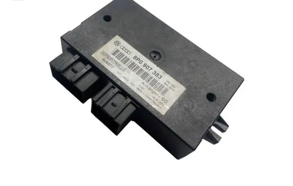 Skoda Octavia Mk1 (1U) Tow bar trailer control unit/module 8P0907383 506077