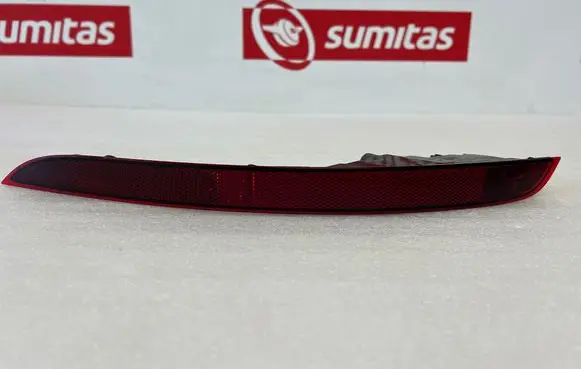 Porsche Cayenne (9Y0 9Y3) Rear tail light reflector 9Y0945725A 9Y0945725 T9Y0725