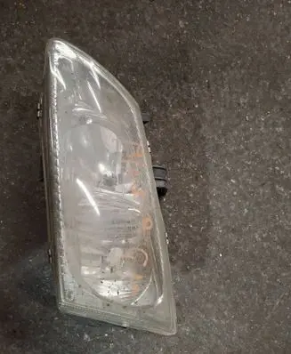 Nissan Almera N16 Headlight/headlamp 89004508