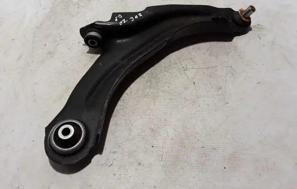 Front lower control arm/wishbone
