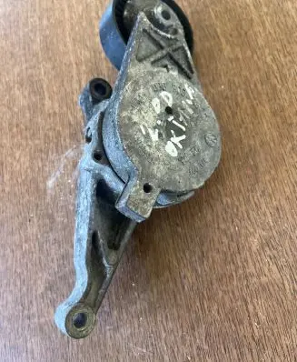 Skoda Octavia Mk2 (1Z) Generator/alternator belt tensioner 03G903223