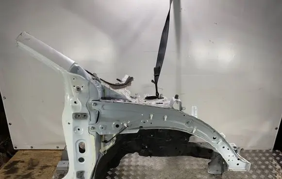 Honda CR-V Front quarter panel 