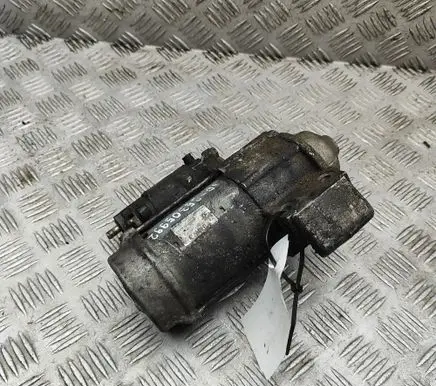 BMW 1 F20 F21 Starter motor 8570846 4380000492