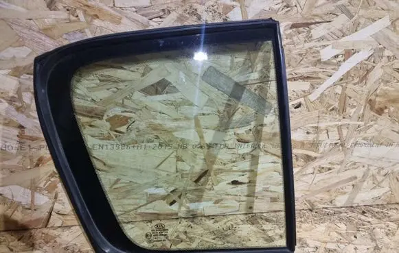 KIA Sportage Rear vent window glass 83427F1000 83543F1000
