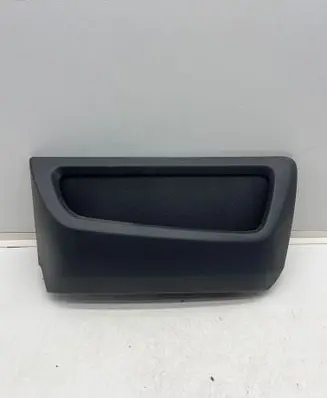 Glove box