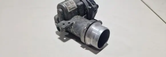 Renault Scenic III - Grand scenic III Throttle valve 8200614985