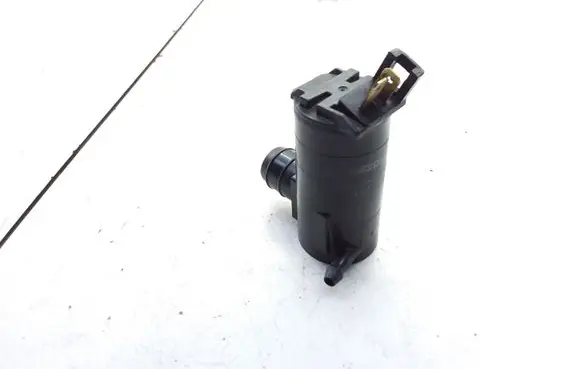 Mitsubishi Colt Windscreen/windshield washer pump 0602101480