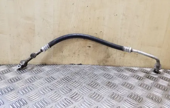 Subaru Outback Air conditioning (A/C) pipe/hose