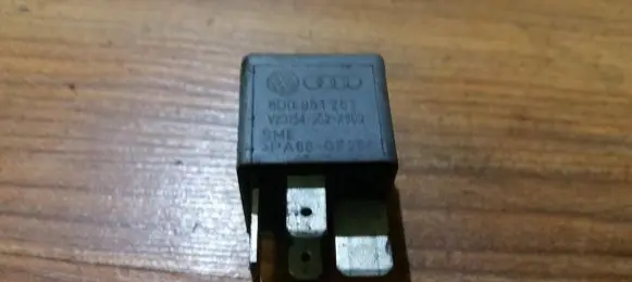 Audi A4 S4 B5 8D Other relay 8D0951253 8D0-951-253