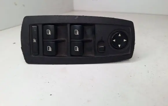 BMW X3 E83 Electric window control switch 3414352