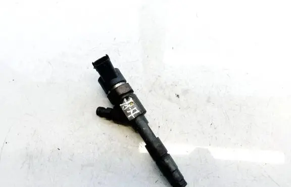 Volvo S40, V40 Fuel injector 0445110021 7700111014
