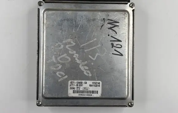 Ford Mondeo Mk III Engine control unit/module 4S7112A650GB