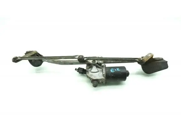 Toyota Corolla E120 E130 Front wiper linkage and motor 8511002100