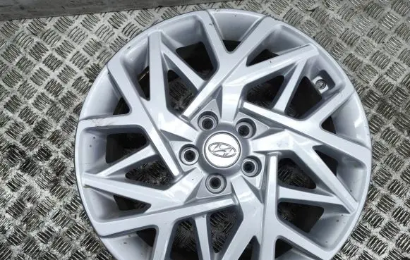 Hyundai Kona I R18 alloy rim 52910CM300