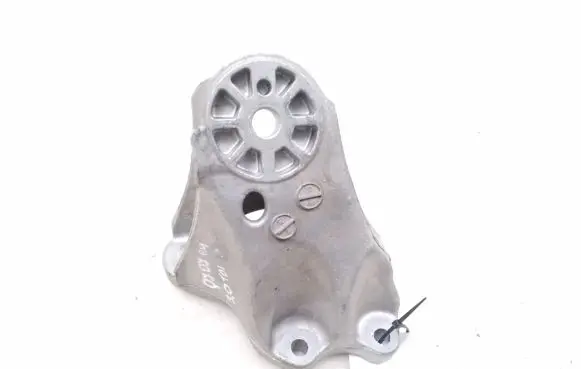 Audi Q7 4L Engine mounting bracket 7L6199307