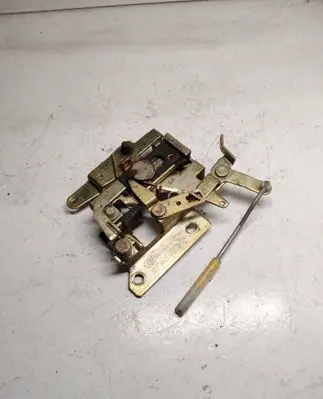 Volkswagen Transporter - Caravelle T4 Sliding door lock 7D1843654D