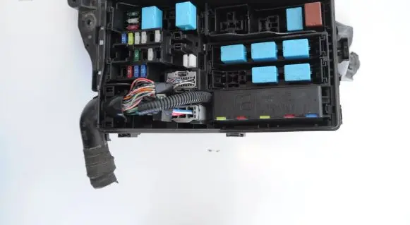 Lexus IS 220D-250-350 Fuse box set 8211153A50F4