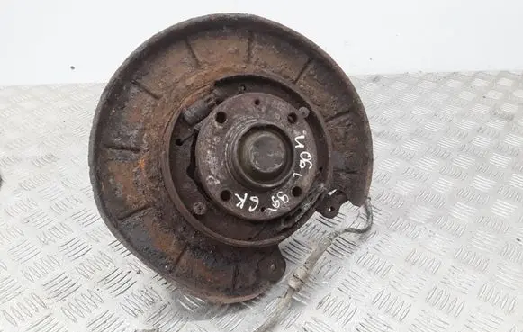 Peugeot 406 Rear wheel hub spindle/knuckle 