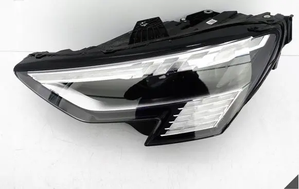 Audi A3 8Y Headlight/headlamp 8Y0941035