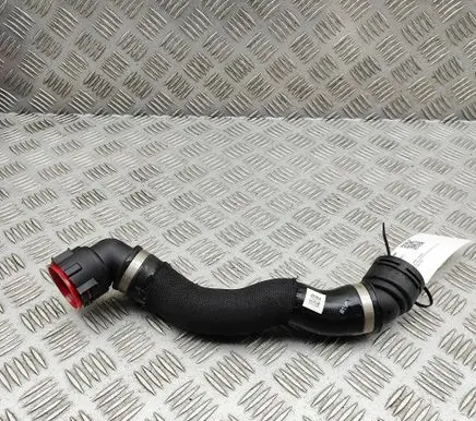 BMW X6 G06 Engine coolant pipe/hose 8596052