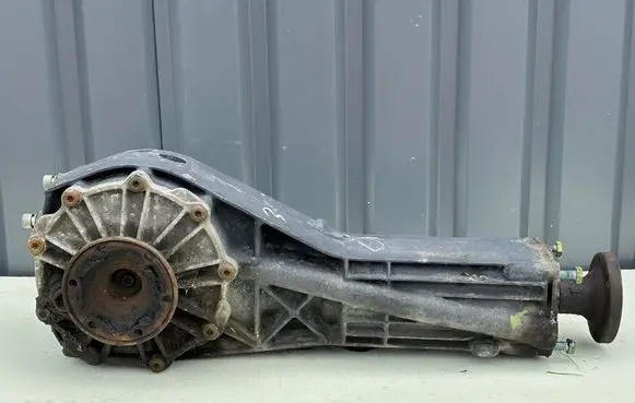Audi 100 S4 C4 Rear differential 017525053F