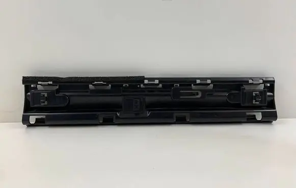 BMW X1 F48 F49 Sill supporting ledge 7332331 51777332331